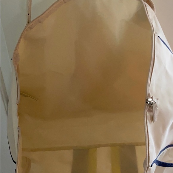 DSW Yoga Mat and Tote - Picture 7 of 8